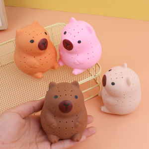 Jouets de bain pour enfants : Éponge Capybara aquatique, jouets d'été à presser pour le bain et le soulagement du stress - Product Image 2