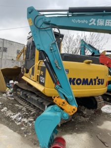 Excavadora de Orugas Mini KX161 de Segunda Mano, 5.5 Toneladas, Motor Isuzu, Alta Potencia de Excavación, Cuchara Usada, Acoplador Rápido, Embalaje Japonés - Product Image 4
