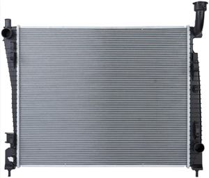 Pièces du système de refroidissement automobile Réservoir d'eau de radiateur en plastique en aluminium pour Jeep Grand Cherokee Radiateur de camion OEM 55038001AG - Product Image 3