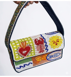 Sac à main de créateur contemporain pour femme en cuir véritable, avec bandoulière chaîne, portable pour le shopping et l'usage quotidien - Product Image 1