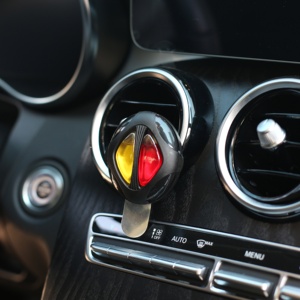 Doubles parfums réglables de désodorisants de membrane aromatique fraîche de voiture Parfum liquide rond automatique avec options - Product Image 5