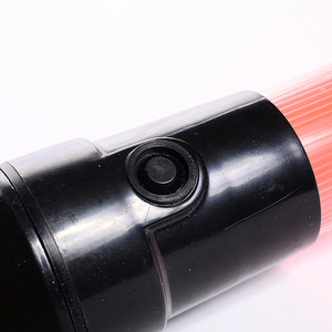 Bâton de signalisation routière à LED haute visibilité CITICITY - Lampe torche de sécurité rechargeable à piles pour la sécurité routière - Product Image 5