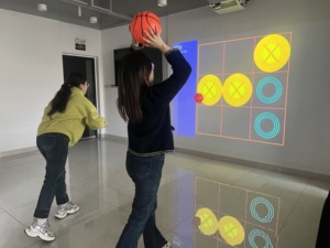 Sistem Permainan Interaktif Proyeksi Inframerah Dalam Ruangan XOX 0.3 Ms Respon Instan Interaktif Digital Tic-tac-toe Sepak Bola Dinding - Product Image 4