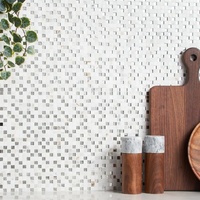 Mosaïque carrée moderne en marbre blanc de Carrare et verre miroir, peinte à la main, pour crédence de cuisine, villas et décoration intérieure