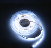 Créez une ambiance cosy : Bande lumineuse LED 320-LED 8mm CRI 90+ 5m DC12V, lumière chaleureuse de bougie pour chambre à coucher et meuble TV