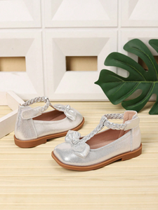 Zapatos de Vestir para Niños con Punta Cuadrada y Lazo Plateado Antideslizante, Nueva Moda al por Mayor - Product Image 4