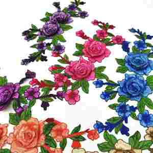Fabricante de Venta Directa, 25 Colores Disponibles, Parches de Flores Bordados en 3D, Parches de Flores con Lentejuelas - Product Image 3
