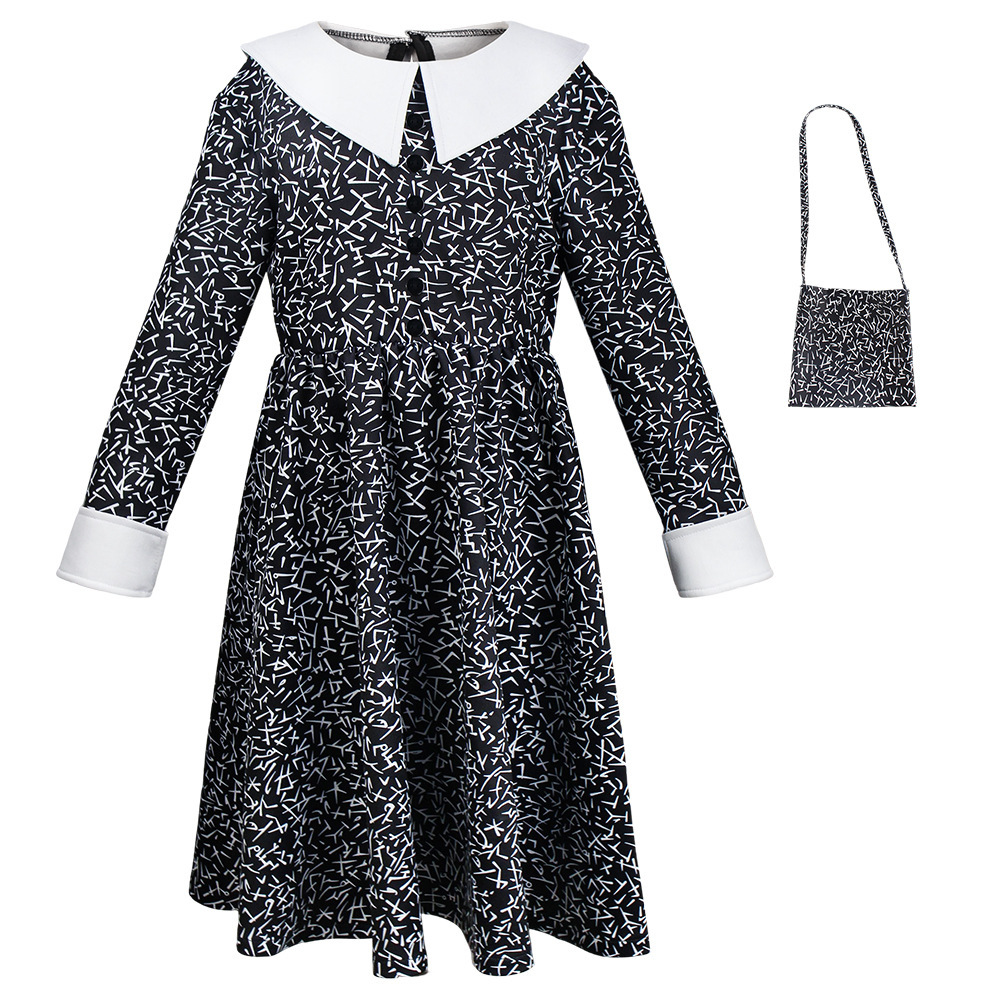 Robe et sac fleuris noirs