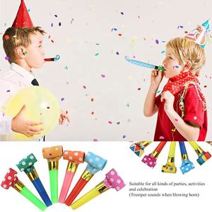 Silbato de dragón soplado <span class=keywords><strong>para</strong></span> fiesta de cumpleaños, silbato de <span class=keywords><strong>nariz</strong></span> larga <span class=keywords><strong>para</strong></span> regalos de vacaciones, accesorios de animación, venta al por mayor - Product Image 6