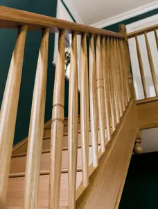 Staircase Railing LED Light Design Villa Luxury Wooden Staircase
