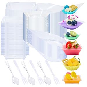 Ensemble complet de mini-assiettes transparentes en plastique et de coupelles à mousse en fibre de bois jetables pour apéritifs de fête - Product Image 1