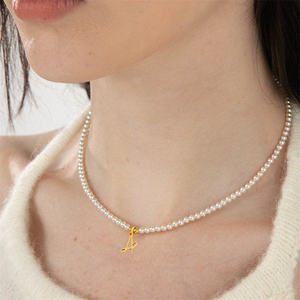 اكسسوارات نسائية رقيقة عُقد من اللؤلؤ مخصص مخصص مع الحروف الـ 26 الأولى من الاسم قلادة ساحرة - Product Image 3