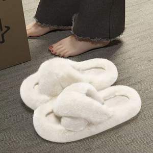 รองเท้าแตะผู้หญิง Greatslides รุ่นแฟนซี รองเท้าแตะลำลองสำหรับผู้หญิง รองเท้าสานด์เดิลแบบแบน รองเท้าแตะผู้หญิงแบบสั่งทำพิเศษ รองเท้าแตะขนสัตว์สำหรับผู้หญิง - Product Image 5