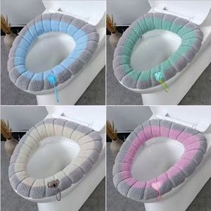 Toilet Seat Cover Fleece Lined Thickened Handle Plush Warm Universal Washable Autumn Winter Home Use - Product Image 1