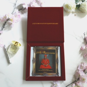 Tùy Chỉnh Rượu Vang Đỏ Chủ Đề Hộp Bìa Cứng Với Bronzing In Acrylic Lời Mời Đám Cưới Cảm Ơn Bạn Thẻ Cho Doanh Nghiệp - Product Image 6