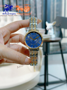 Montre à quartz élégante et luxueuse de style rétro avec cadran carré en diamant et motif guépard pour femmes, type de fourniture ODM - Product Image 6