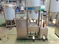 Mini-bouteille en verre carbonisé Semi-manuelle, Machine de scellage, de remplissage, pour boissons, bière, ragoût, remplissage, automatique, 4 à 1