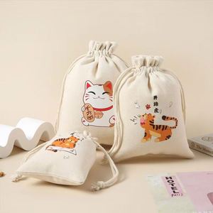 Sac à cordon en toile de coton naturelle blanche avec logo personnalisé, pochette en mousseline, sac anti-poussière à double cordon sérigraphié, cadeaux durables - Product Image 1