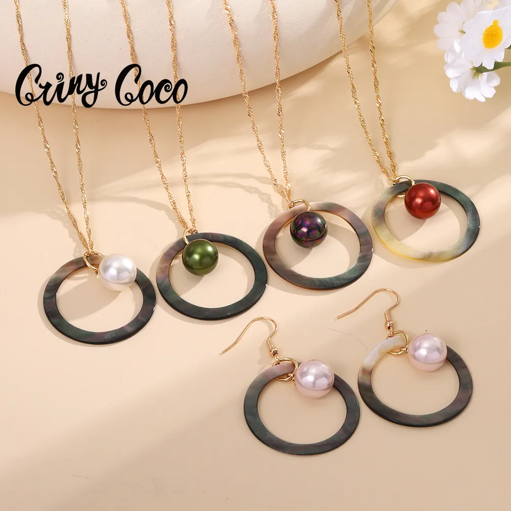 Cring CoCo New Trendy gehämmert unregelmäßig oval quadratisch geometrische Abalone Shell 18 Karat vergoldete Ohrringe 90er Jahre Vintage Schmuck Set