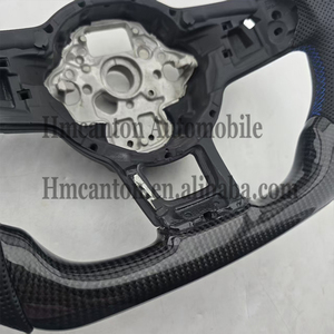 พวงมาลัยคาร์บอนไฟเบอร์หุ้มหนังแบบเจาะรูสำหรับรถยนต์ Volkswagen Golf 7.5 gti - Product Image 5