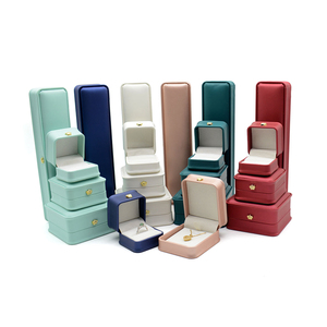 Nhà Máy Mới Sang Trọng PU Da Đồ Trang Sức Bao Bì Vàng Trắng Biểu Tượng Tùy Chỉnh Vòng Bông Tai Hộp Bán Buôn Kinh Tế Giá Đơn Giản - Product Image 2