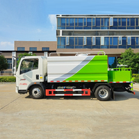 Camion arroseur Sinotruk Howo 7CBM avec canon à eau, moteur Weichai 140HP, fonction d'auto-amorçage, pour le lavage et l'irrigation des routes