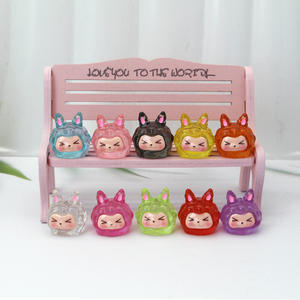 Promoción de reducción de precio 3D medio luminoso hecho a mano DIY accesorios resina creativa coche adornos al por mayor - Product Image 3