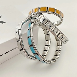 Pulsera de Acero Inoxidable Pulido de Alta Calidad con Dijes Italianos para Mujer, Herramienta de Apertura y Cierre, Venta al por Mayor - Product Image 2
