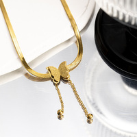 Colliers Pendentifs Papillon en Acier Inoxydable Titane avec Chaîne Serpent à Pompon Délicat – Bijoux Tendance