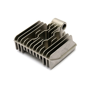 Cabeza de Cilindro de Motor de Motocicleta de Aleación de Aluminio Fundido a Presión, Fabricación Personalizada, Colocación Superior - Product Image 1