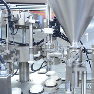 Máquina llenadora y tapadora rotativa automática para cremas y lociones cosméticas - Alta precisión - Product Image 2