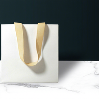 Sacs cadeaux de mode haut de gamme personnalisables, sacs fourre-tout en papier spécial, imprimés avec logo, pour les magasins de vêtements, les bijouteries, sur mesure