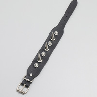 Bracelet en cuir à clous style punk, personnalisé, exagéré, pour homme, bijoux de mode, vente en gros