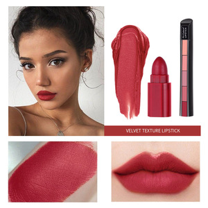 Lucidalabbra Opaco Vellutato a Lunga Durata Non Appiccicoso Set Mini Rossetti Setosi in 5 Colori - Product Image 5