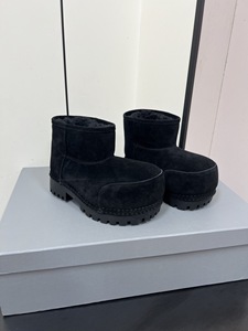 Botas de nieve cálidas e impermeables de la marca de lujo de alta calidad BB Family 2026, modernas y versátiles, adecuadas para uso casual. - Product Image 3