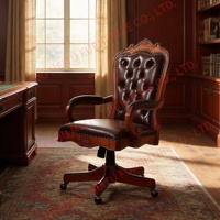 Fauteuil pivotant en cuir touffeté à dossier haut en bois de cerisier avec garniture cloutée, chaise de bureau roulante vintage pour la maison