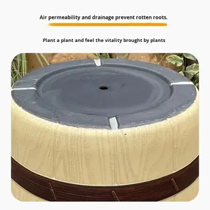 Maceta de Exterior de Diseño Minimalista con Imitación de Barril de <span class=keywords><strong>Madera</strong></span>, Material PP, Ligera, Textura Realista de <span class=keywords><strong>Madera</strong></span> - Product Image 3