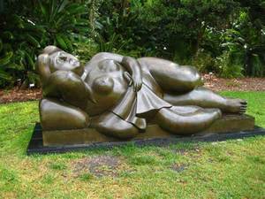 Meilleure vente Statue en bronze Fernando <span class=keywords><strong>Botero</strong></span> Sculpture de grosse femme nue avec ailes - Product Image 4