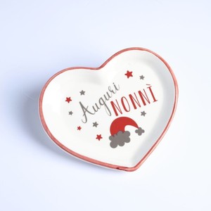 Assiette en forme de cœur avec motif Auguri Nonni pour cadeau aux grands-parents - Product Image 1