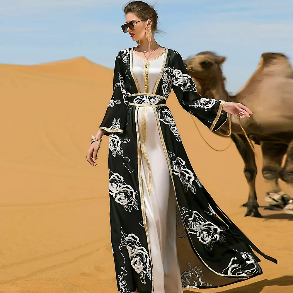 Gaun Wanita Tradisional Arab Rok Panjang Bunga Hitam dan Putih dengan Sabuk Gaun Bordir
