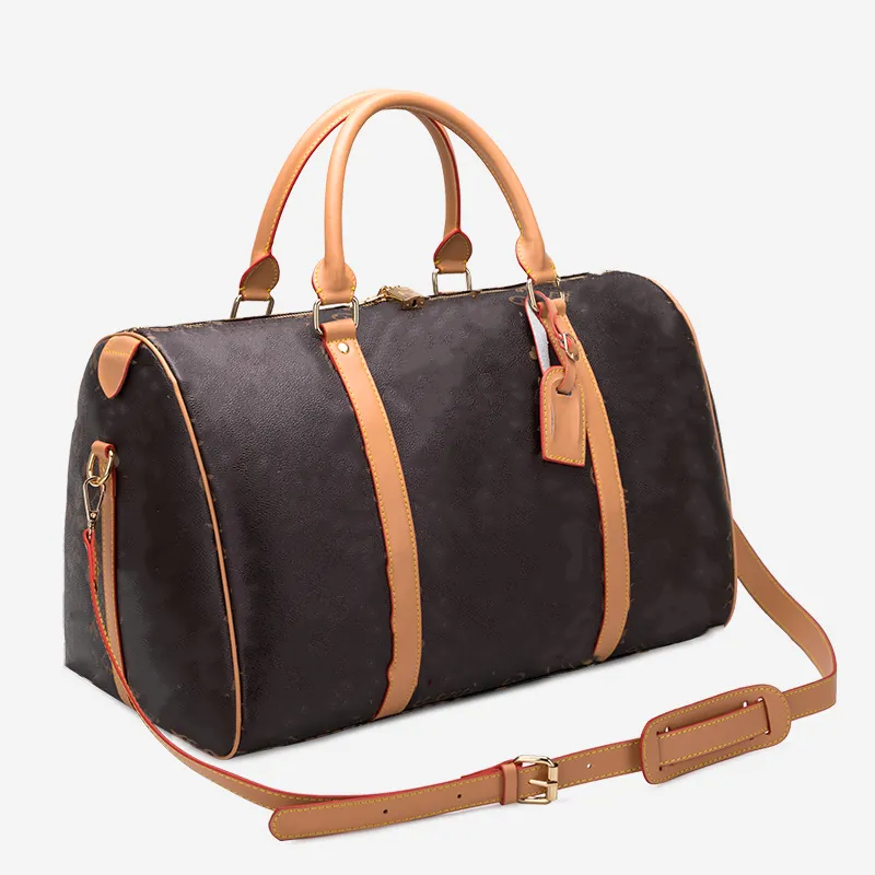 Borsone da viaggio personalizzato OEM di nuova moda borsa da Weekend impermeabile in vera pelle borsa da viaggio per Weekend borsa da viaggio marrone