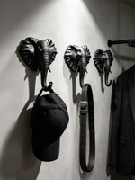 Crochet décoratif tête d'éléphant en résine 3D haut de gamme sans perçage ; Décoration murale dorée ; Crochet de luxe léger pour manteaux et chapeaux
