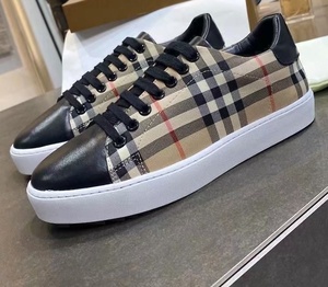 Nouvelles chaussures décontractées rétro à plateforme en coton de créateur originales - Chaussures de marche de style skateboard de haute qualité et tendance - Product Image 4