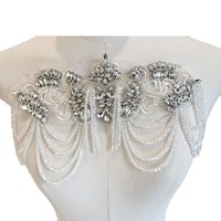 Applique 3D en strass en forme de fleur, perles brillantes, paillettes en cristal, patchs en maille, 100% polyester, pour robe de mariée, coiffe de mariée