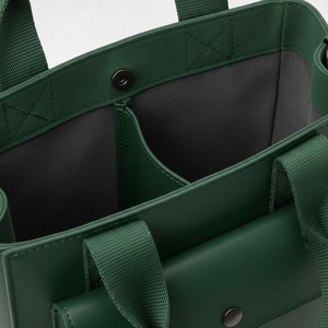 Mini sac de transport structuré en PU de style italien pour terrain de pickleball, capacité 1 raquette, aspect italien, logo personnalisé, vente en gros - Product Image 4