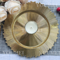 Assiette de présentation personnalisée de 13 pouces élégante ronde Sunburst radial cannelé festonné or vaisselle Table décor assiettes de présentation pour mariage
