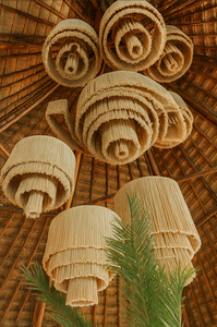 Suspension décorative artisanale en <span class=keywords><strong>macramé</strong></span> de coton à pompons, style Art Déco moderne, pour mariage, plage, restaurant, hôtel, fêtes et vacances - Product Image 3