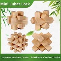 Jouet éducatif en bois pour enfants très vendu, blocs de verrouillage, 7 pièces, mini cubes de verrouillage pour les enfants de 5 à 7 ans