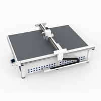 Máquina de Corte Digital Automática de Tela con Mesa de Vacío de Panal, Cuchilla Oscilante, Motor con Rodamiento PLC