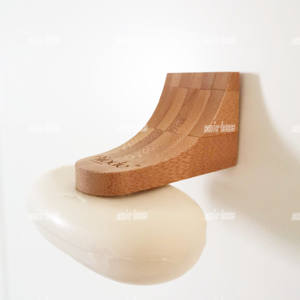 Nouveau <span class=keywords><strong>porte</strong></span>-<span class=keywords><strong>savon</strong></span> fortement magnétique en bambou de conception, aspiration de <span class=keywords><strong>porte</strong></span>-<span class=keywords><strong>savon</strong></span>, <span class=keywords><strong>porte</strong></span>-<span class=keywords><strong>savon</strong></span> en bambou antirouille pour la salle de bain et la cuisine - Product Image 1